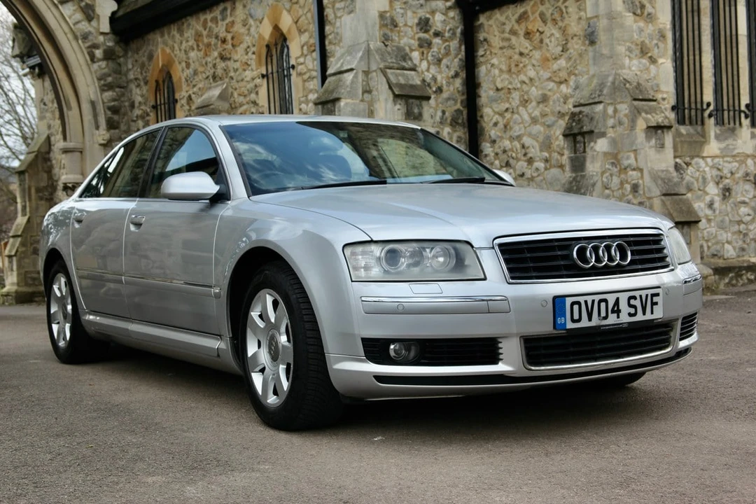 2004 Audi D3 A8 - Image 11 of 30