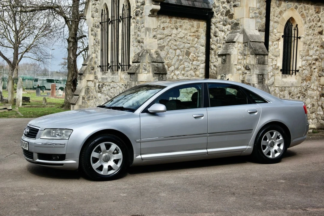 2004 Audi D3 A8 - Image 10 of 30