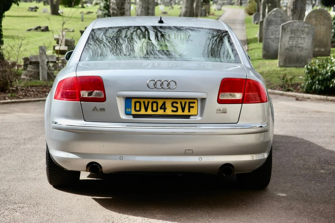2004 Audi D3 A8 - Image 8 of 30