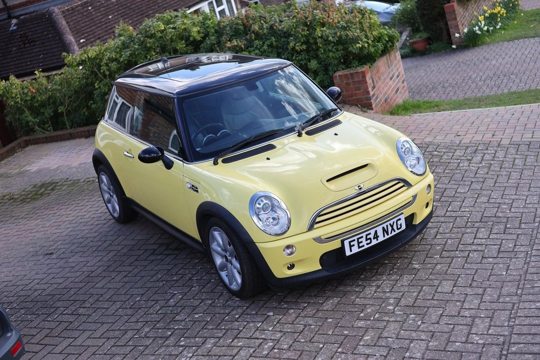 2004 Mini Mini Cooper S 1st Gen - Image 7 of 30