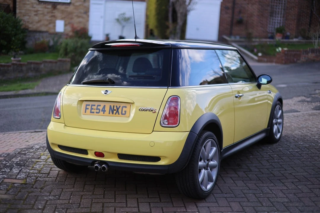 2004 Mini Mini Cooper S 1st Gen - Image 6 of 30