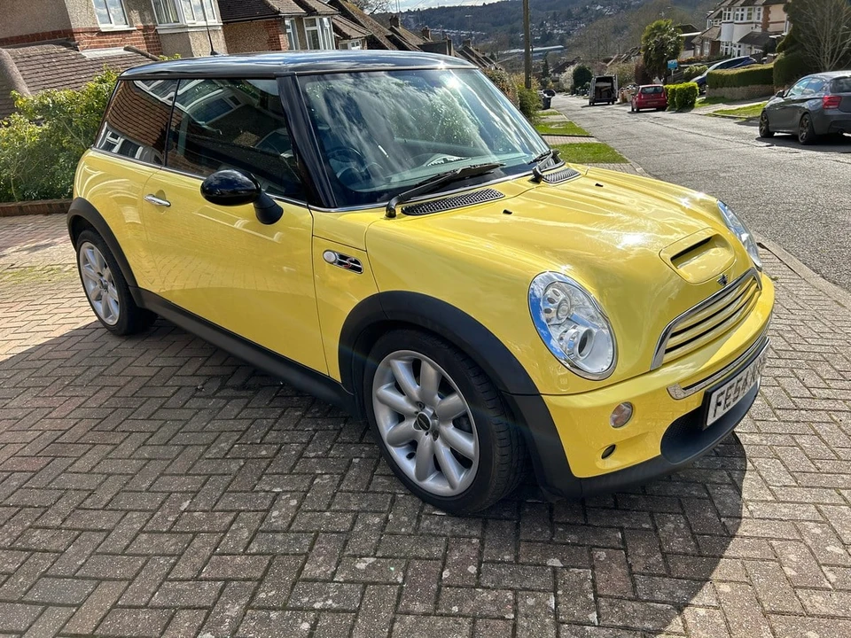 2004 Mini Mini Cooper S 1st Gen - Image 4 of 30