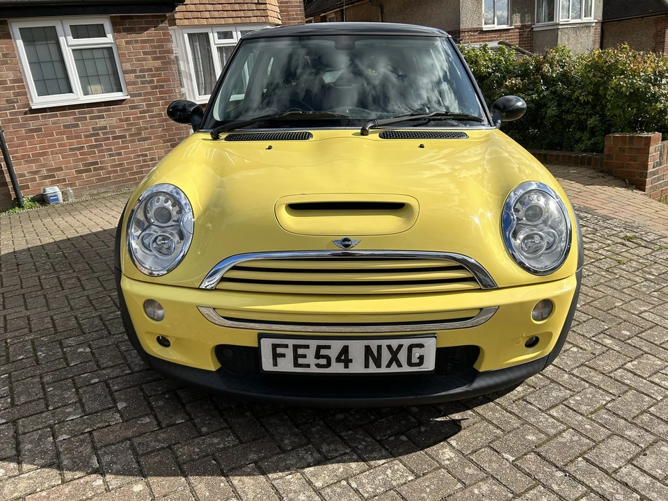 2004 Mini Mini Cooper S 1st Gen - Image 5 of 30
