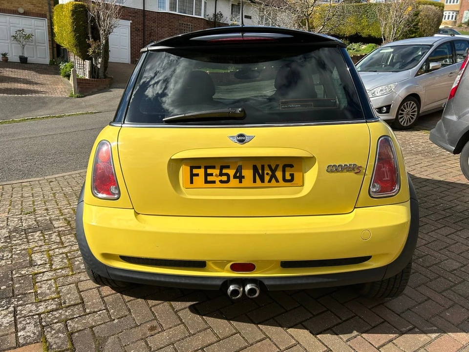 2004 Mini Mini Cooper S 1st Gen - Image 13 of 30