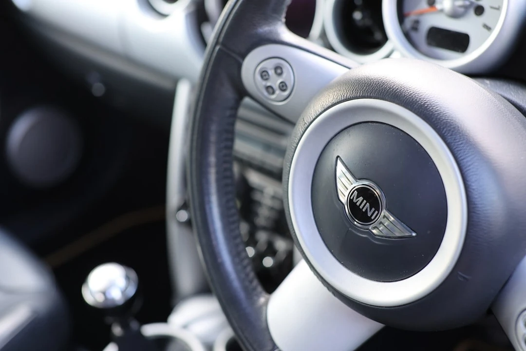 2004 Mini Mini Cooper S 1st Gen - Image 26 of 30