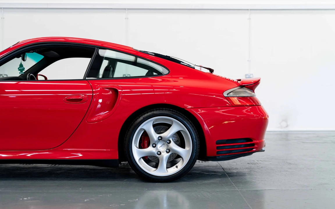 2004 Porsche 996 Turbo - Image 27 of 31