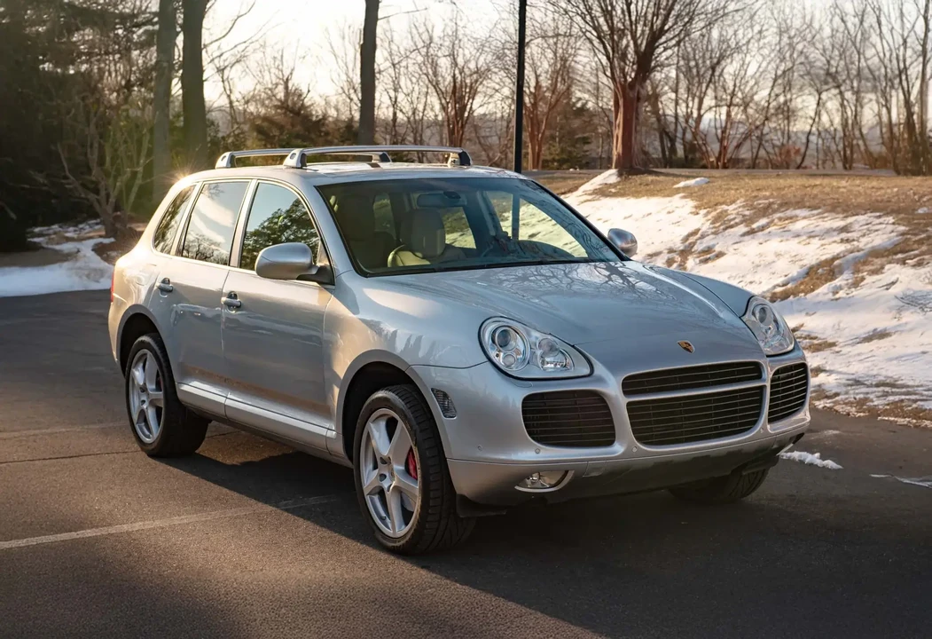 2004 Porsche 955/957 Cayenne Turbo - Image 2 of 6