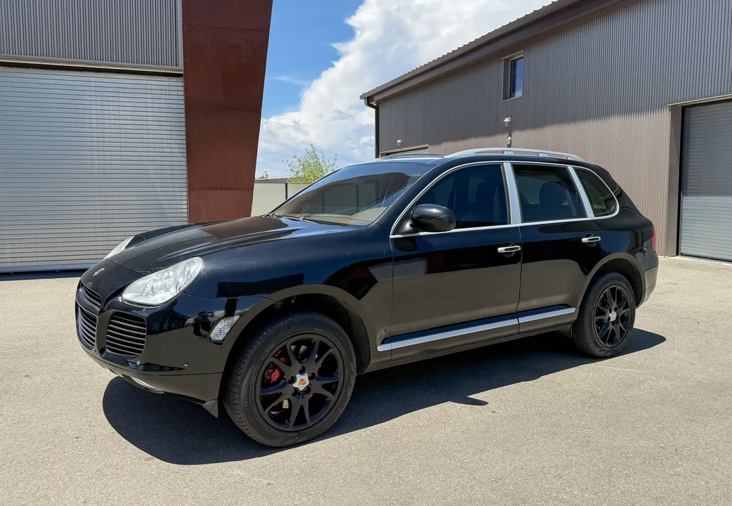 2004 Porsche 955/957 Cayenne Turbo - Image 2 of 6