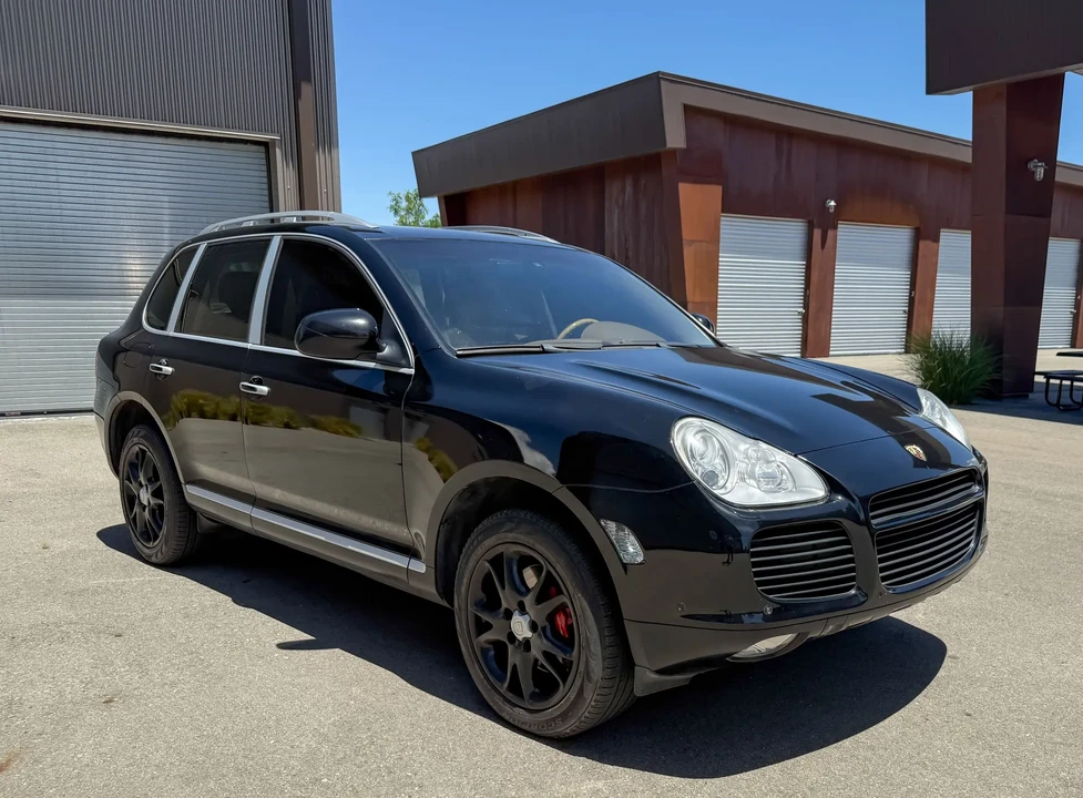 2004 Porsche 955/957 Cayenne Turbo - Image 4 of 6