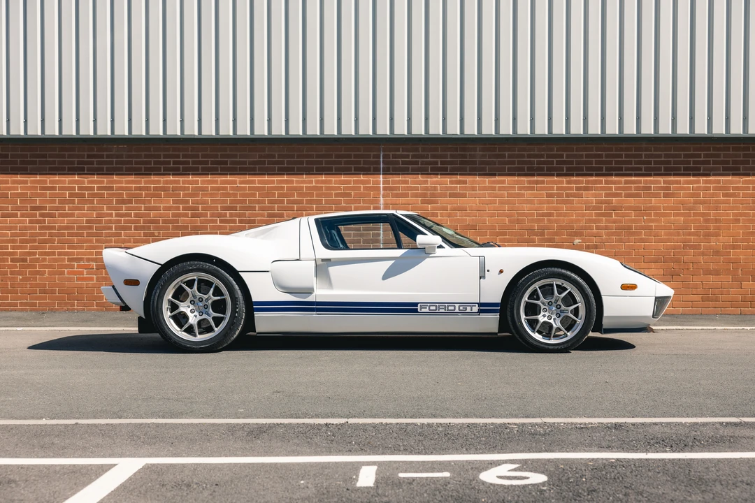 2005 Ford GT 1st Gen - Image 22 of 31