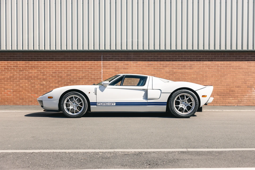 2005 Ford GT 1st Gen - Image 8 of 31