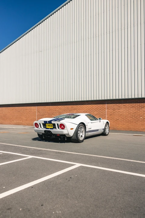 2005 Ford GT 1st Gen - Image 16 of 31