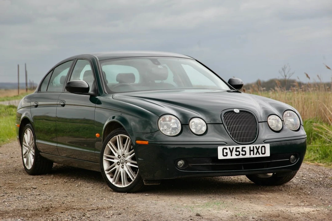 2005 Jaguar S-Type 2nd Gen - Image 11 of 30
