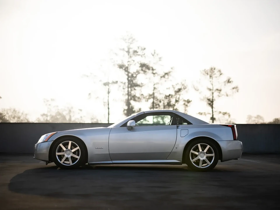 2006 Cadillac XLR - Image 4 of 6