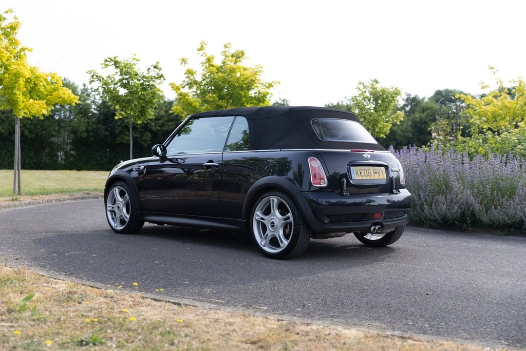 2006 Mini Mini Cooper S 1st Gen - Image 10 of 30
