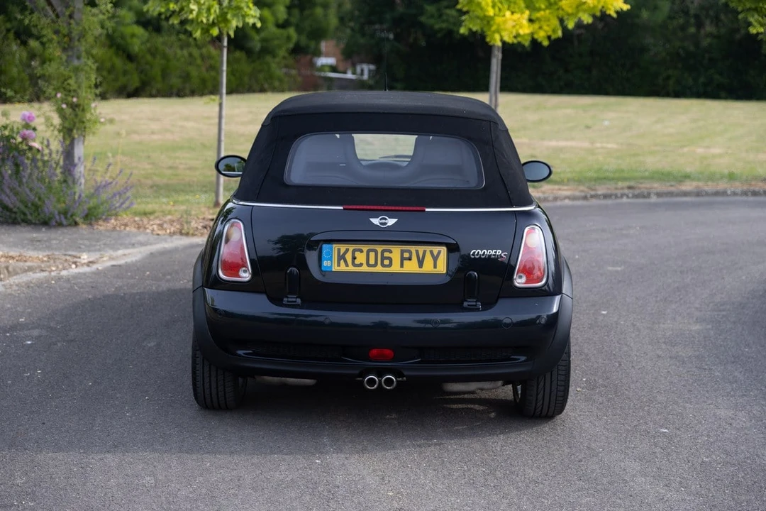 2006 Mini Mini Cooper S 1st Gen - Image 9 of 30