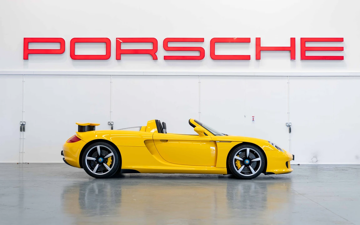 2006 Porsche Carrera GT - Image 12 of 31