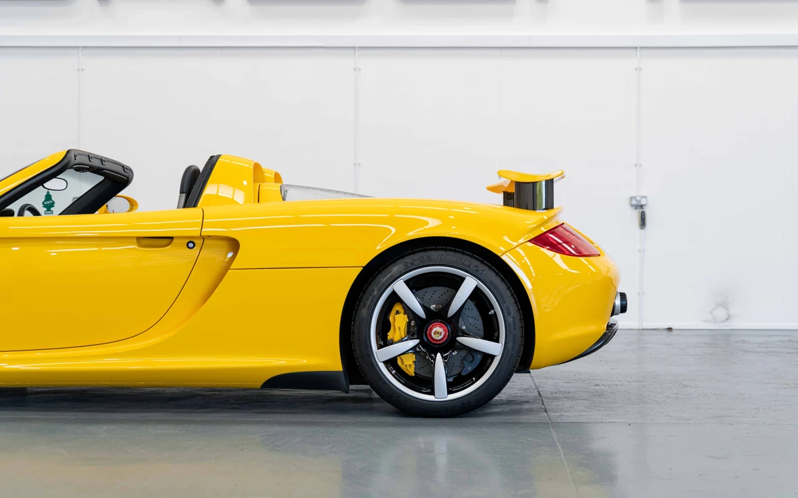 2006 Porsche Carrera GT - Image 30 of 31