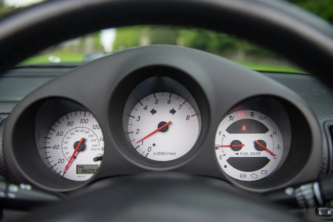2006 Toyota MR2 Spyder/MR-S - Image 28 of 30