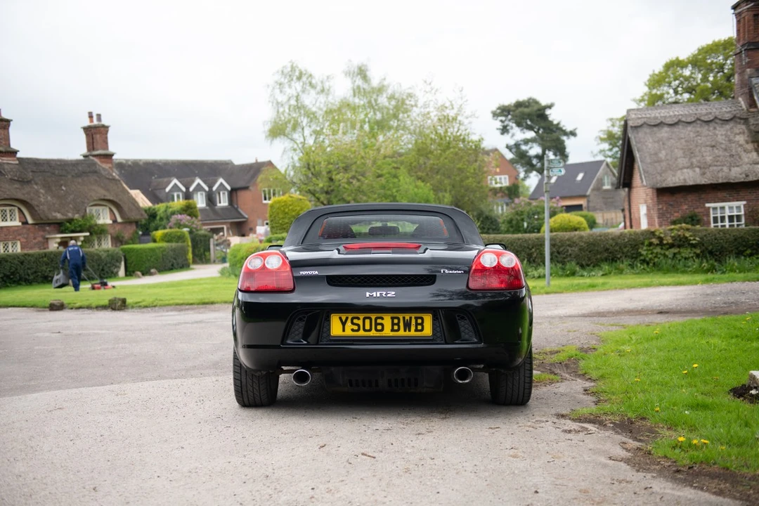 2006 Toyota MR2 Spyder/MR-S - Image 7 of 30