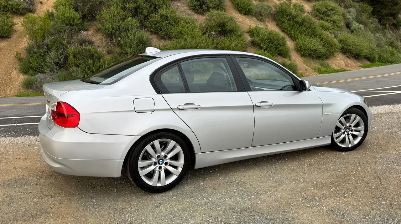 2007 BMW E90 3 Series Sedan - Image 6 of 6