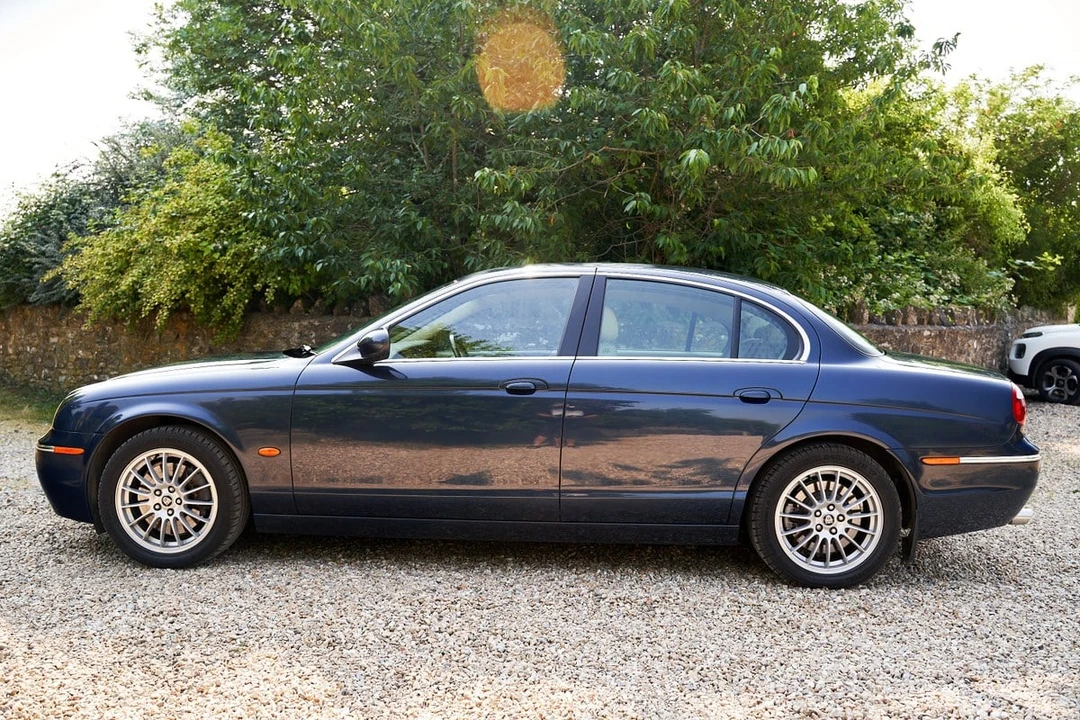 2007 Jaguar S-Type 2nd Gen - Image 21 of 30
