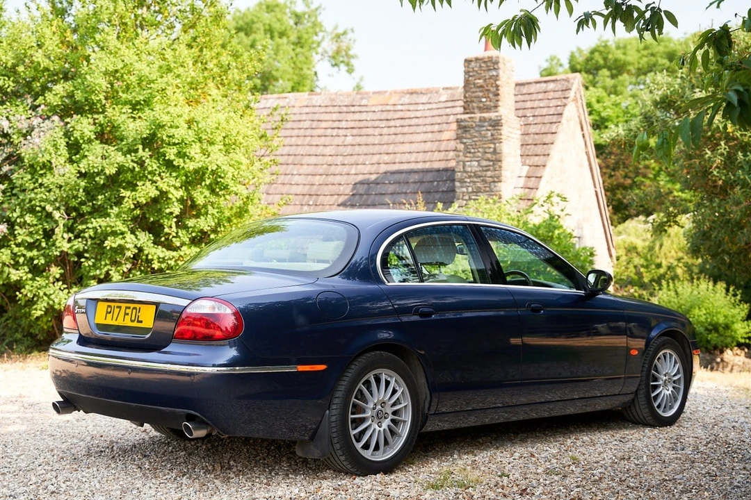 2007 Jaguar S-Type 2nd Gen - Image 9 of 30
