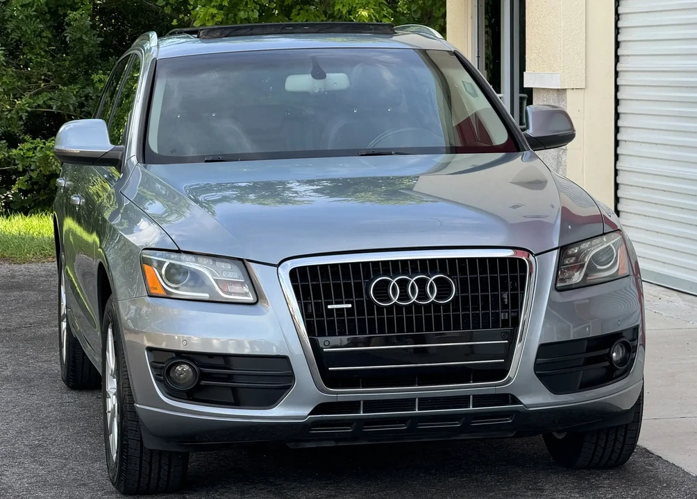 2010 Audi 8R Q5 - Image 3 of 6