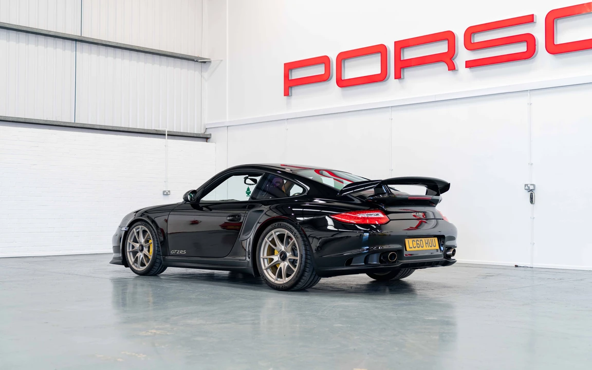 2010 Porsche 997 GT2 - Image 23 of 31