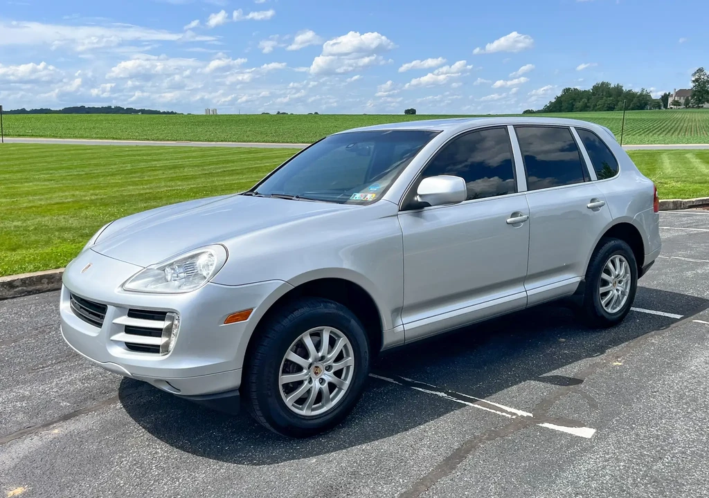 2010 Porsche 955/957 Cayenne - Image 2 of 6
