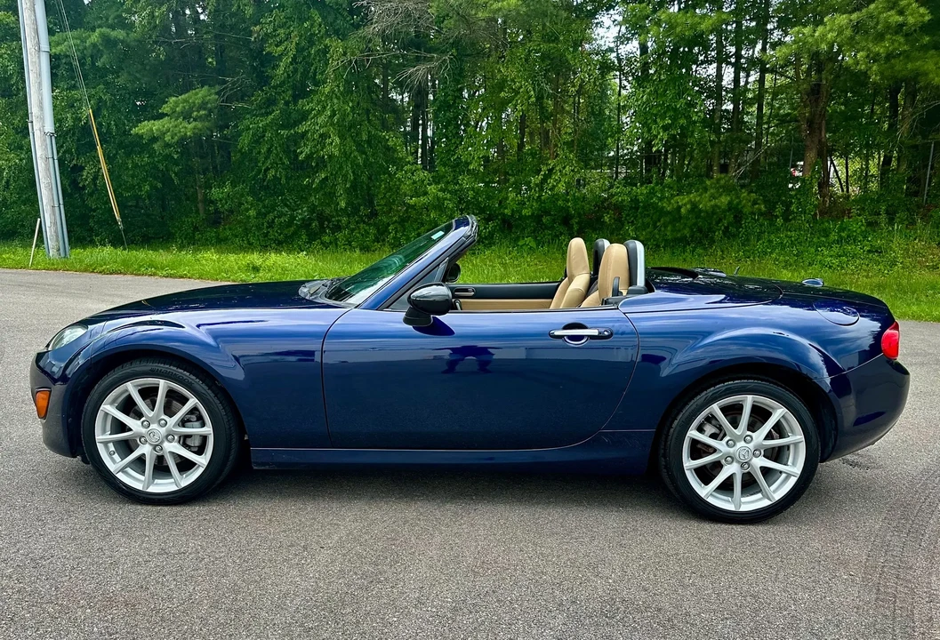 2012 Mazda NC MX-5 Miata - Image 5 of 6