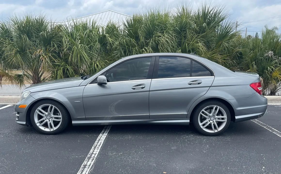 2012 Mercedes-Benz W204 C-Class - Image 5 of 6