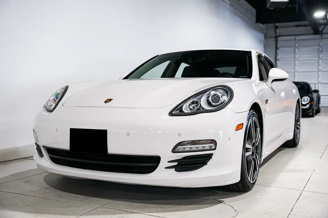 2012 Porsche 970 Panamera - Image 5 of 6
