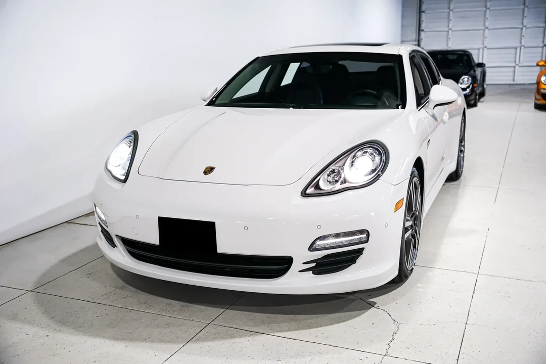 2012 Porsche 970 Panamera - Image 4 of 6