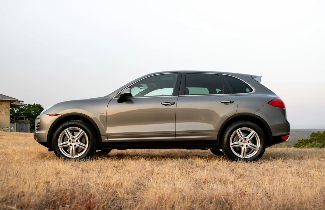 2014 Porsche 958 Cayenne Diesel - Image 6 of 6
