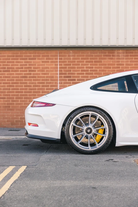 2016 Porsche 991 R - Image 25 of 31