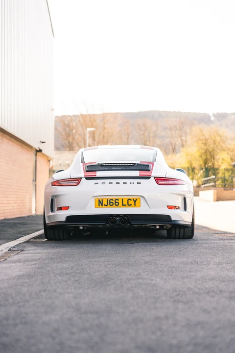 2016 Porsche 991 R - Image 16 of 31