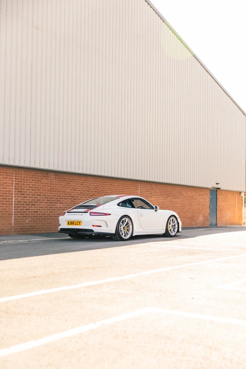 2016 Porsche 991 R - Image 17 of 31