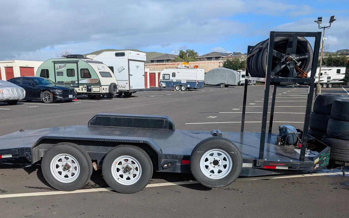 2017 - Image 3 of 27