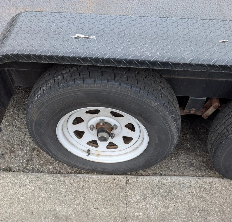 2017 - Image 17 of 27