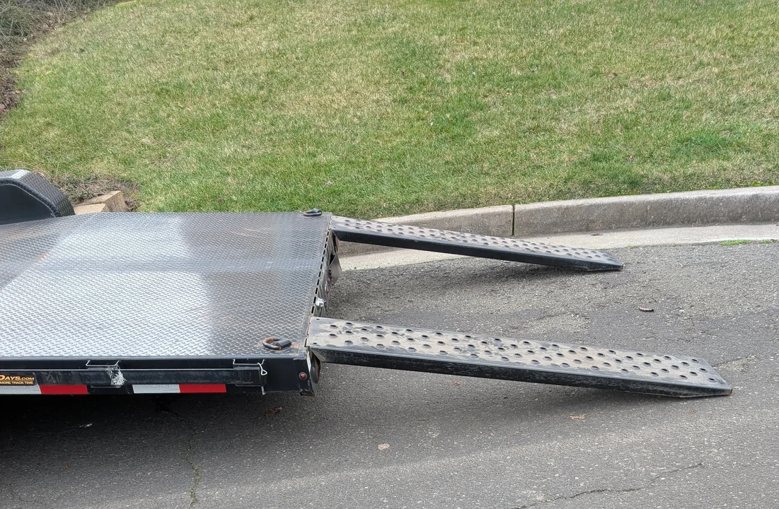 2017 - Image 6 of 27