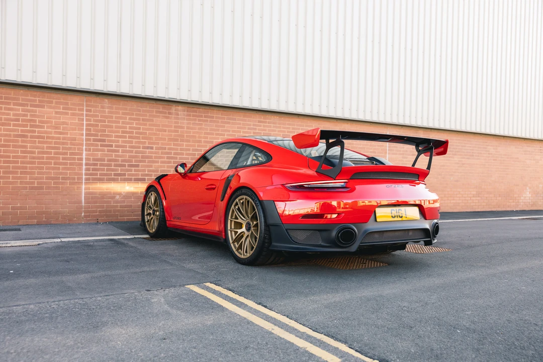 2018 Porsche 991 GT2 RS - Image 4 of 31