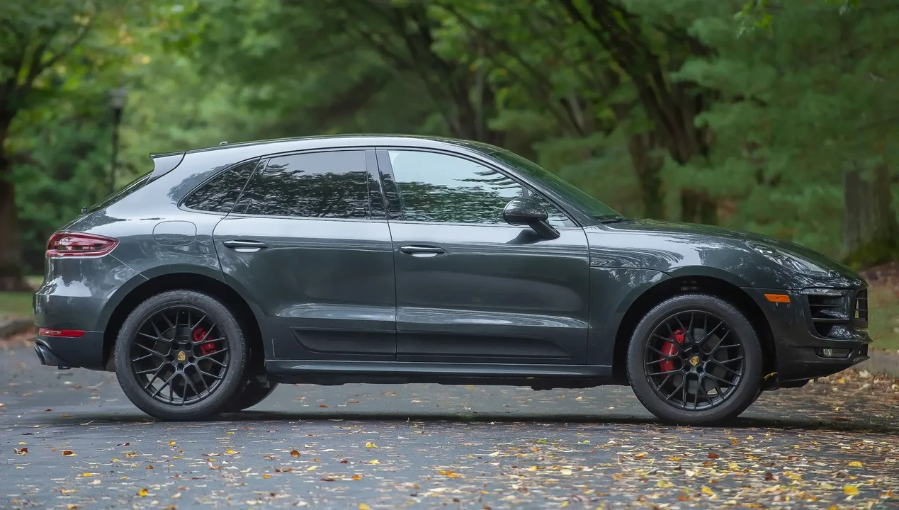 2018 Porsche Macan GTS - Image 4 of 6