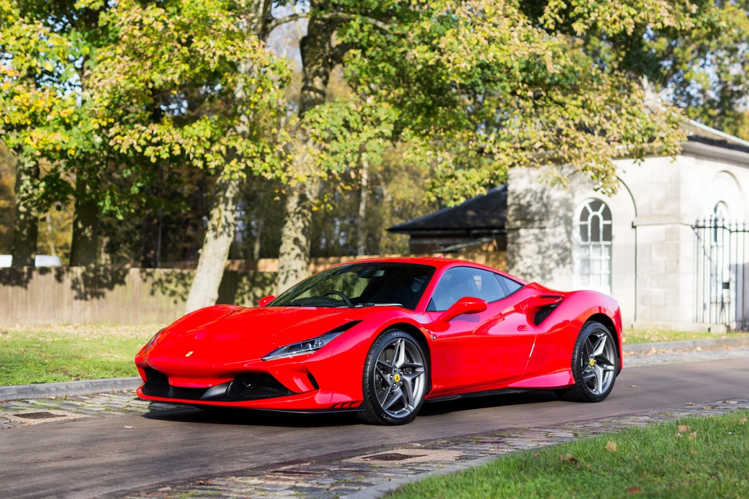 Ferrari F8 Tributo - Image 4 of 31