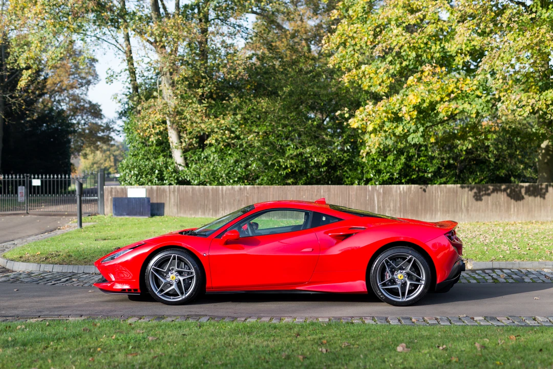Ferrari F8 Tributo - Image 20 of 31