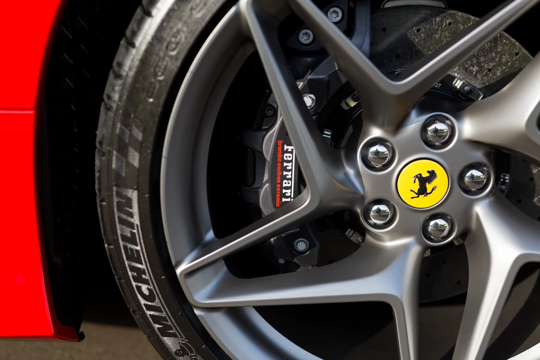 Ferrari F8 Tributo - Image 26 of 31