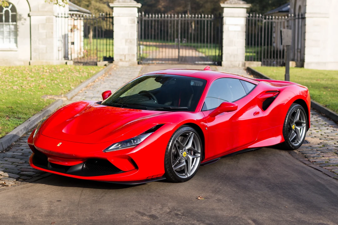 Ferrari F8 Tributo - Image 2 of 31