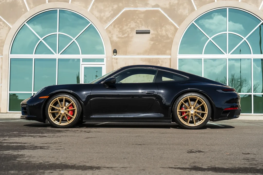 2020 Porsche 992 Carrera S - Image 5 of 6