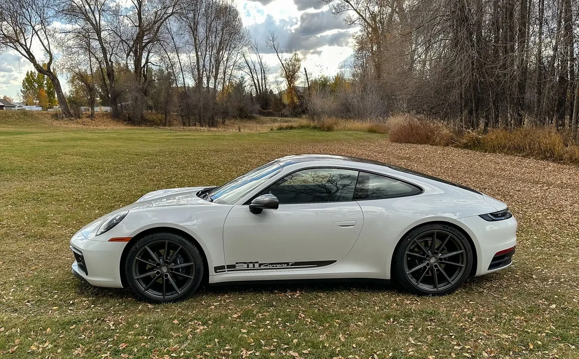 2023 Porsche 992 Carrera T - Image 3 of 6