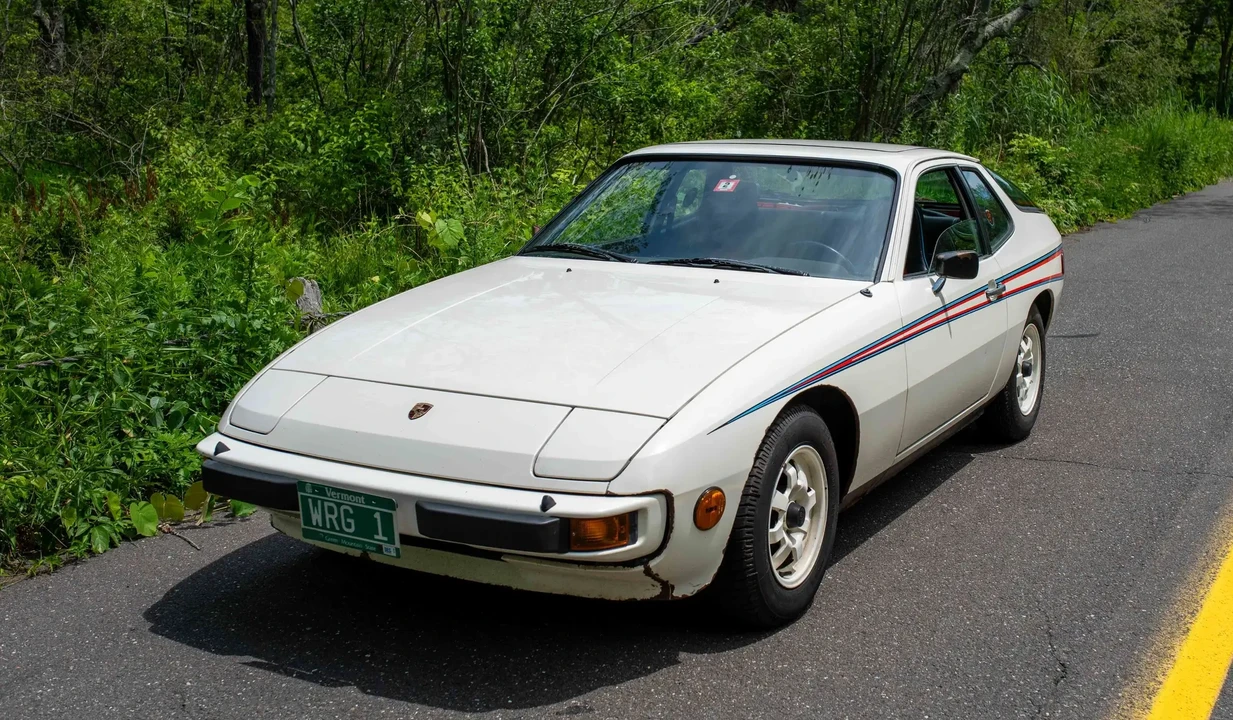 1977 Porsche 924 - Image 5 of 6